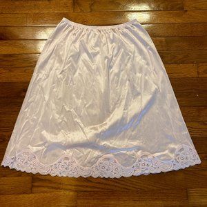 Pearl Pink 1990s Vanity Fair Slip with Lace Women's Elegant Lingerie Midi Skirt